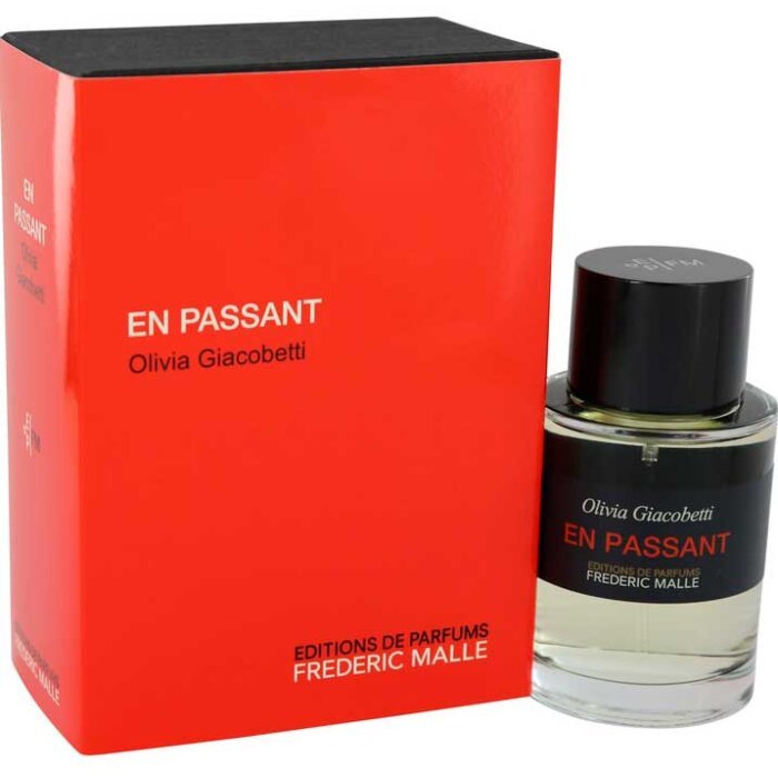 En Passant 3.4 oz EDP Spray Women